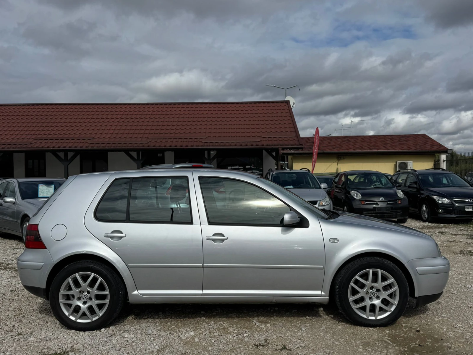VW Golf 1.9 дизел 131кс. Италия - изображение 4