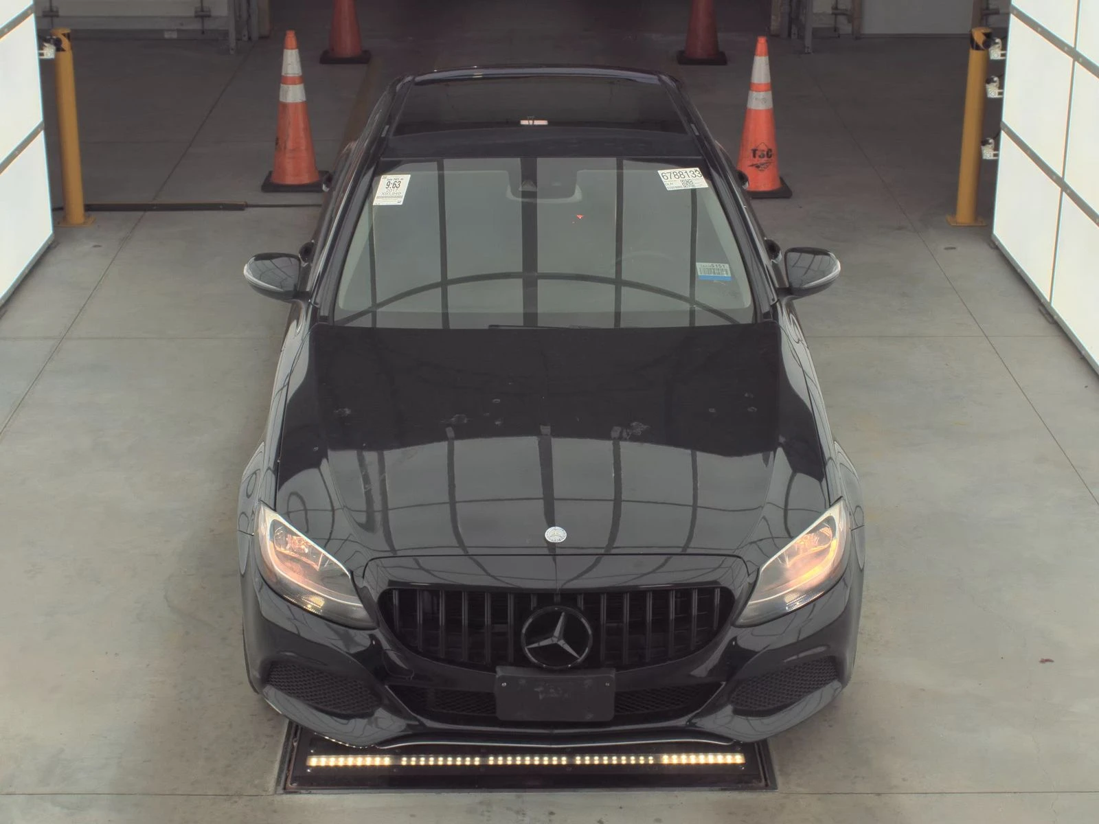 Mercedes-Benz C 300 4matic - изображение 2