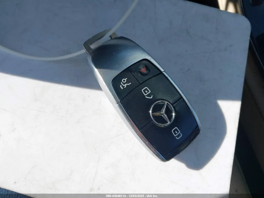 Mercedes-Benz E 300 | Mobile.bg � ����������� 11