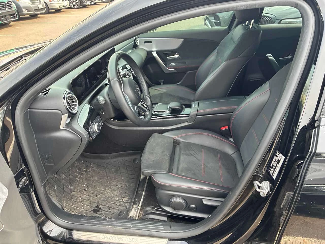 Mercedes-Benz A 220 * CARFAX * Дистроник * Подгрев * , снимка 5 - Автомобили и джипове - 54060465