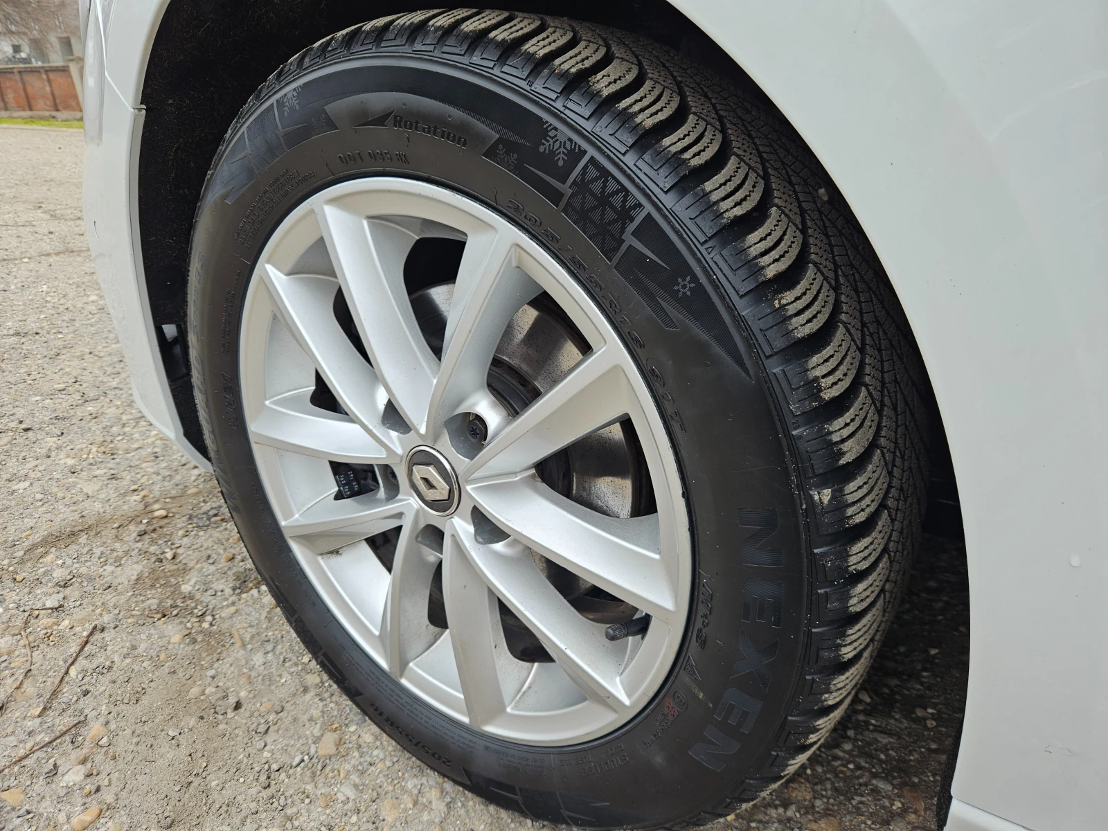 Renault Megane 1.3 Tce/140к.с./Intense, снимка 14 - Автомобили и джипове - 54295667