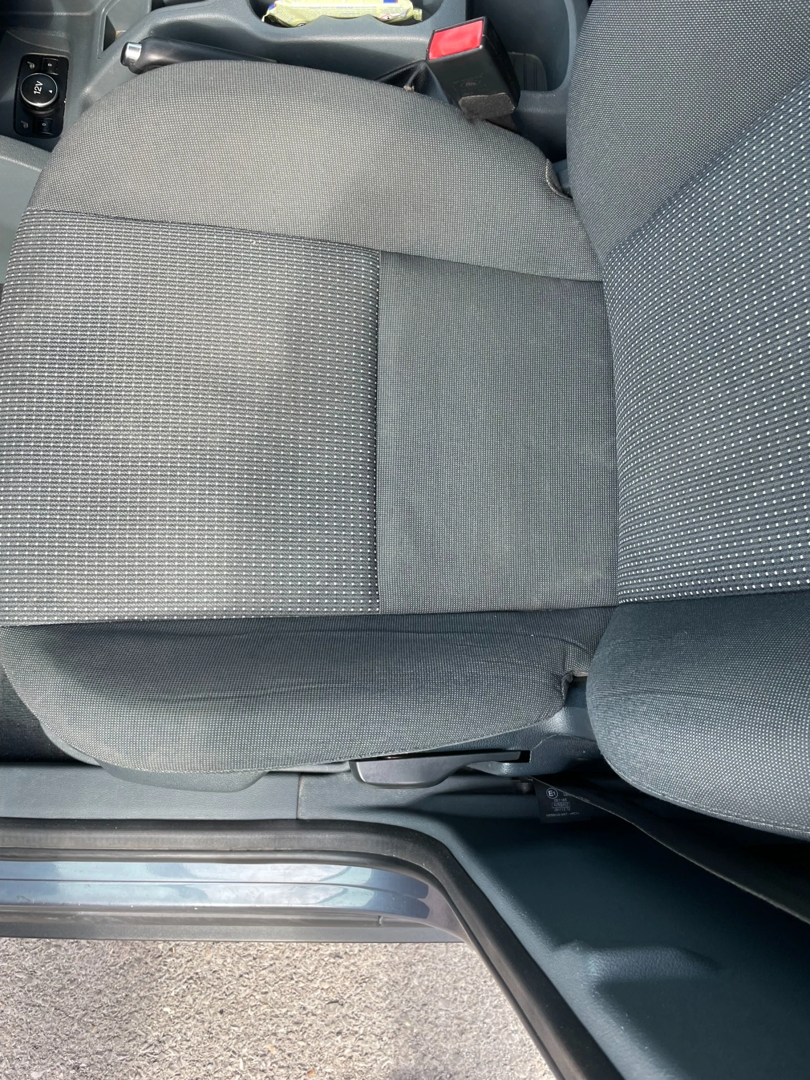 Ford C-max 1.6 TDCI, снимка 12 - Автомобили и джипове - 54936764