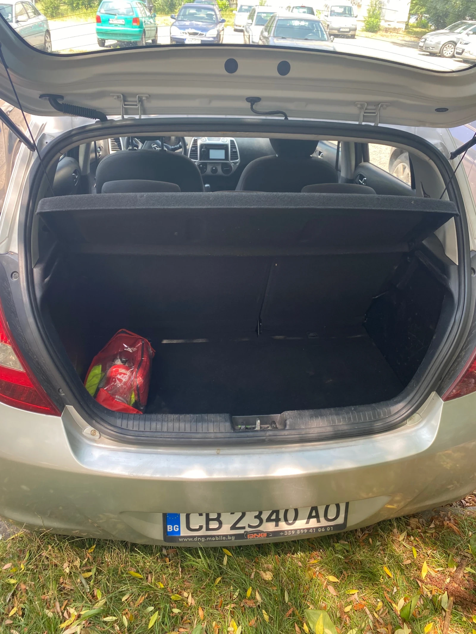 Hyundai I20, снимка 6 - Автомобили и джипове - 55144373
