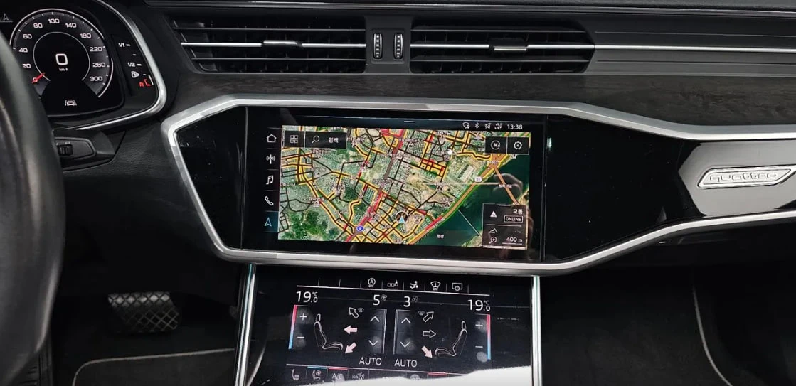 Audi A7 * АВТО КРЕДИТ* ЦЕНА ДО БГ * , снимка 12 - Автомобили и джипове - 55465225