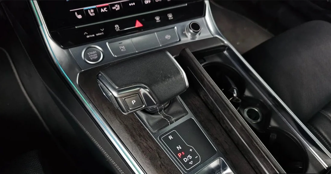 Audi A7 * АВТО КРЕДИТ* ЦЕНА ДО БГ * , снимка 13 - Автомобили и джипове - 55465225