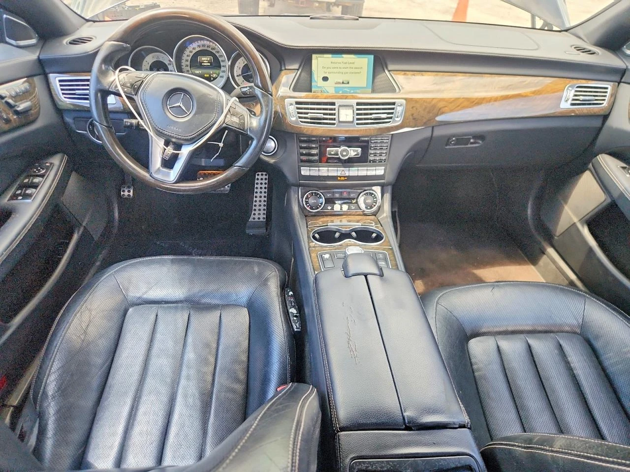 Mercedes-Benz CLS 550 AMG* ОБДУХ* ПОДГРЕВ* СЕРВИЗНА ИСТОРИЯ, снимка 8 - Автомобили и джипове - 56012855