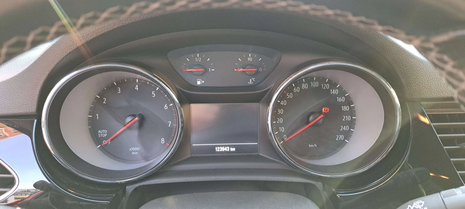 Opel Astra K, снимка 10 - Автомобили и джипове - 56299013