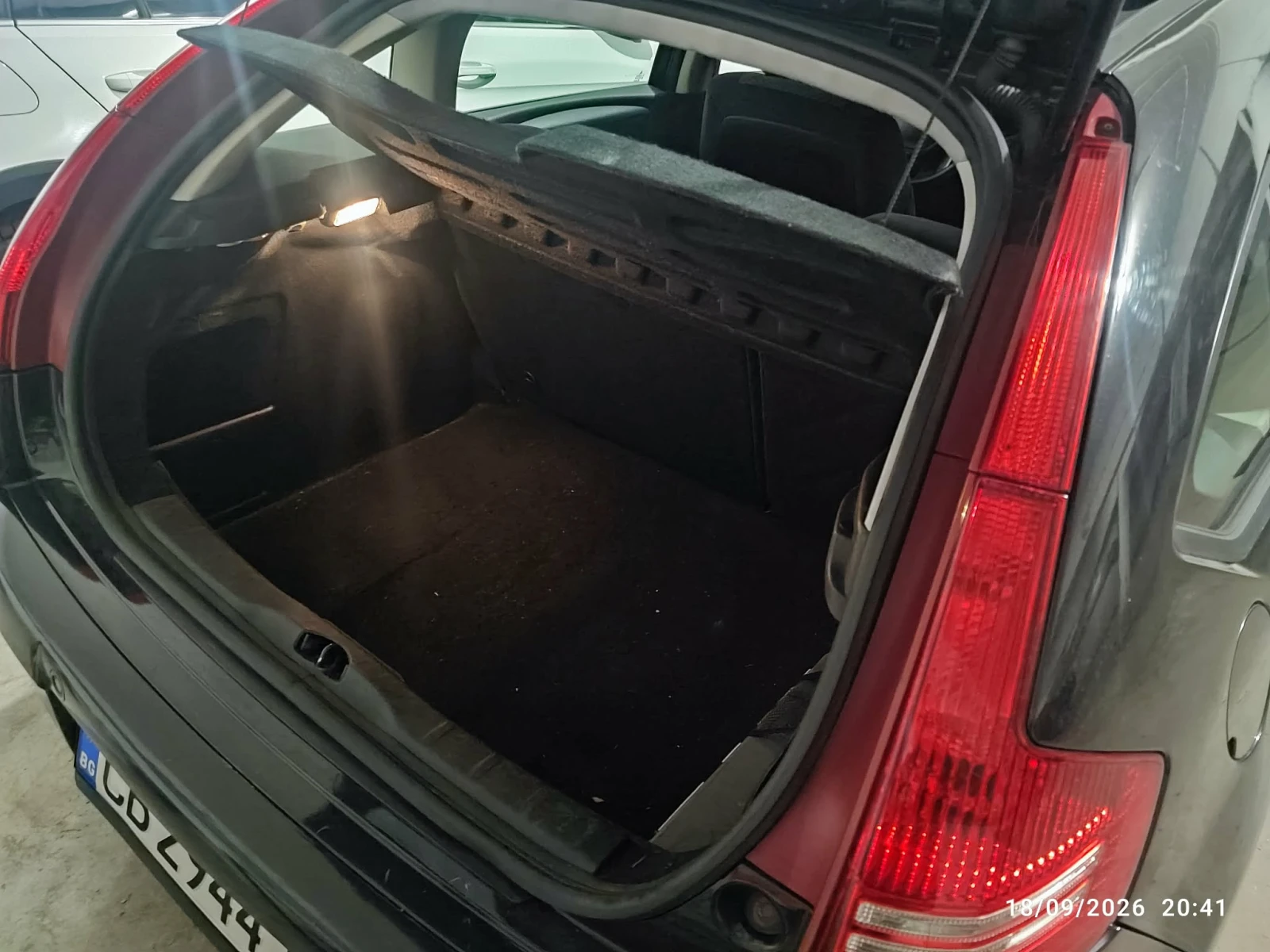 Citroen C4 1.6 HDI (110 hp), снимка 9 - Автомобили и джипове - 56346775