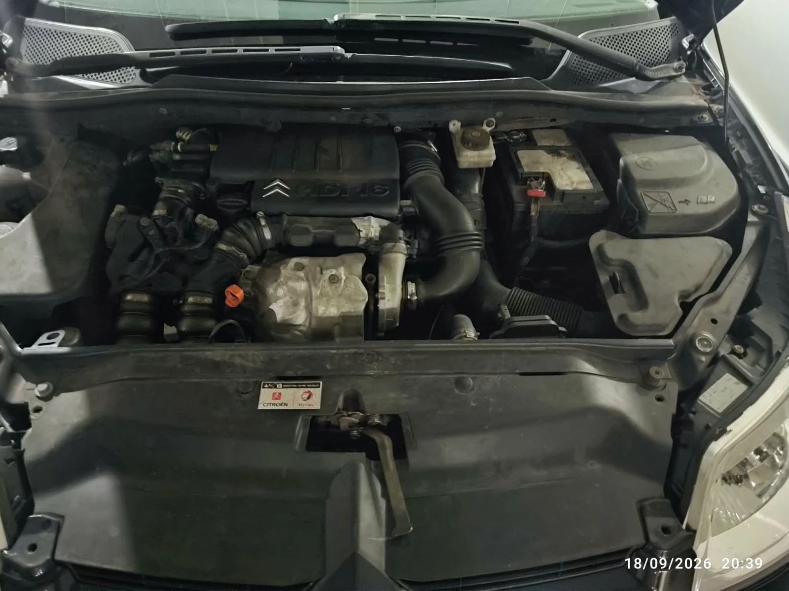 Citroen C4 1.6 HDI (110 hp), снимка 10 - Автомобили и джипове - 56346775