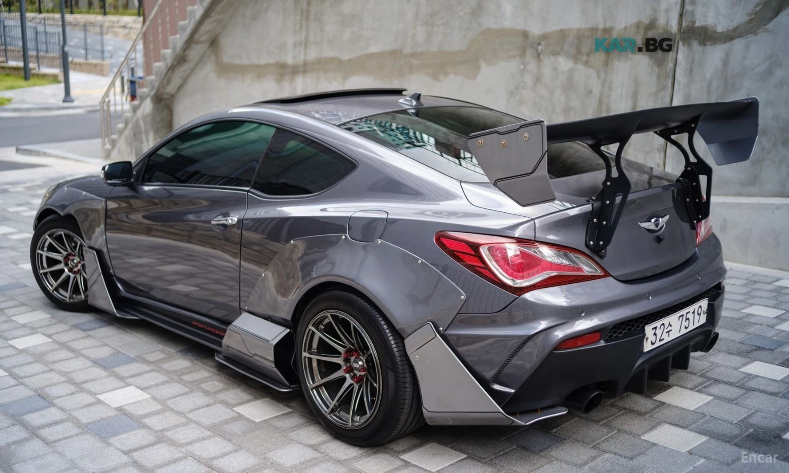 Hyundai Genesis 200 Turbo S* PERSONAL BODYKIT* CARBON* * BREMBO | Mobile.bg � ����������� 2