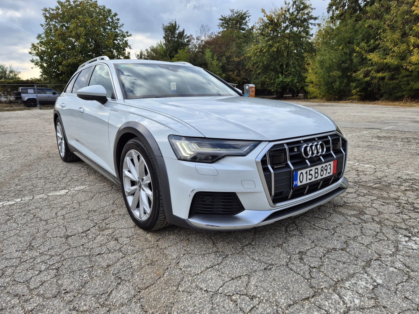 Audi A6 Allroad 45TDI Quattro Matrix Distr 360Камери, снимка 2 - Автомобили и джипове - 56513570