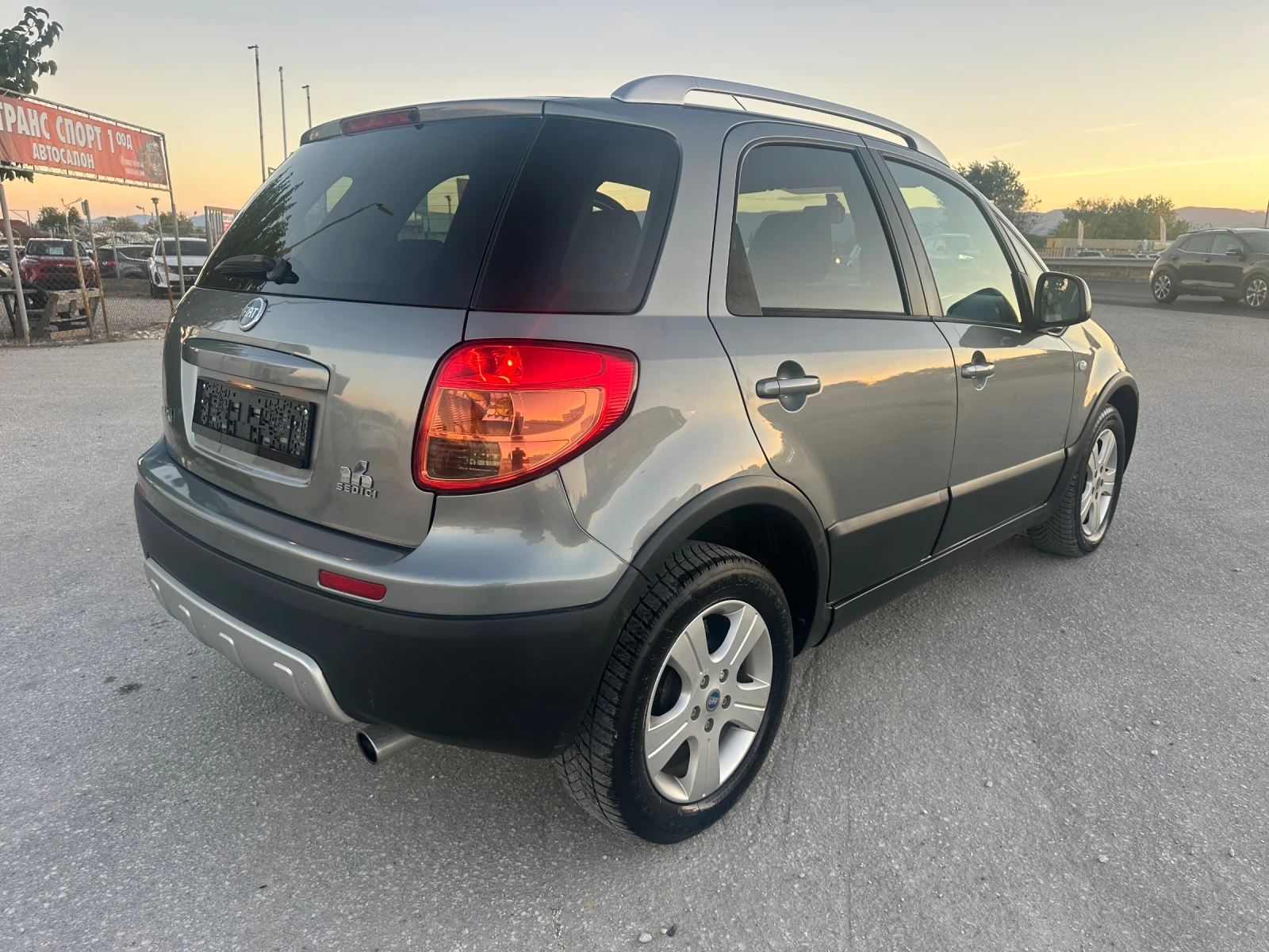 Fiat Sedici 1.6i 4X4 | Mobile.bg � ����������� 6