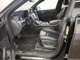 Audi Q8 55 TFSI Quattro ZF8 / Progressiv / BLACK ON BLACK, снимка 7