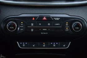 Kia Sorento 2.2ШВЕЙЦАРИЯ-7МЕСТА/ДИСТРОНИК/КОЖА/НАВИ/LANE ASSIS, снимка 12
