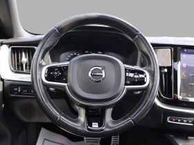 Volvo XC60 T8 R-Design Plug-in Hybrid AWD, снимка 7