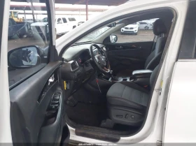 Kia Sorento 2.4L I-4 DI, DOHC, VVT, 185HP Front Wheel Drive - 7400 € / 14473.14 лв. - 33715089 9