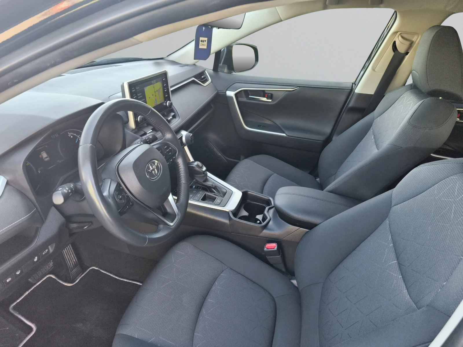 Toyota Rav4 КЛИЕНТСКИ АВТОМОБИЛ - изображение 10