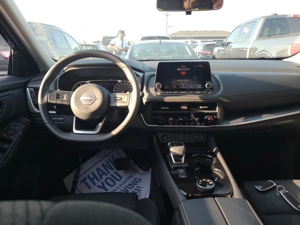 Nissan Rogue * SV * CARFAX *  - изображение 10