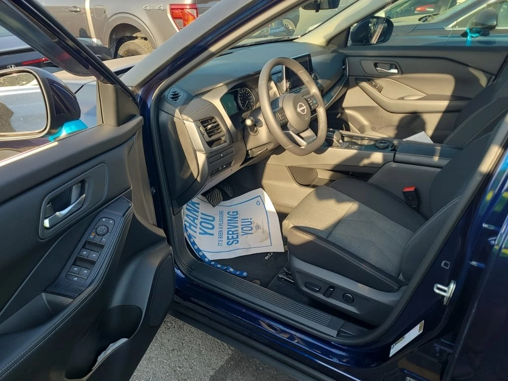 Nissan Rogue * SV * CARFAX *  - изображение 5