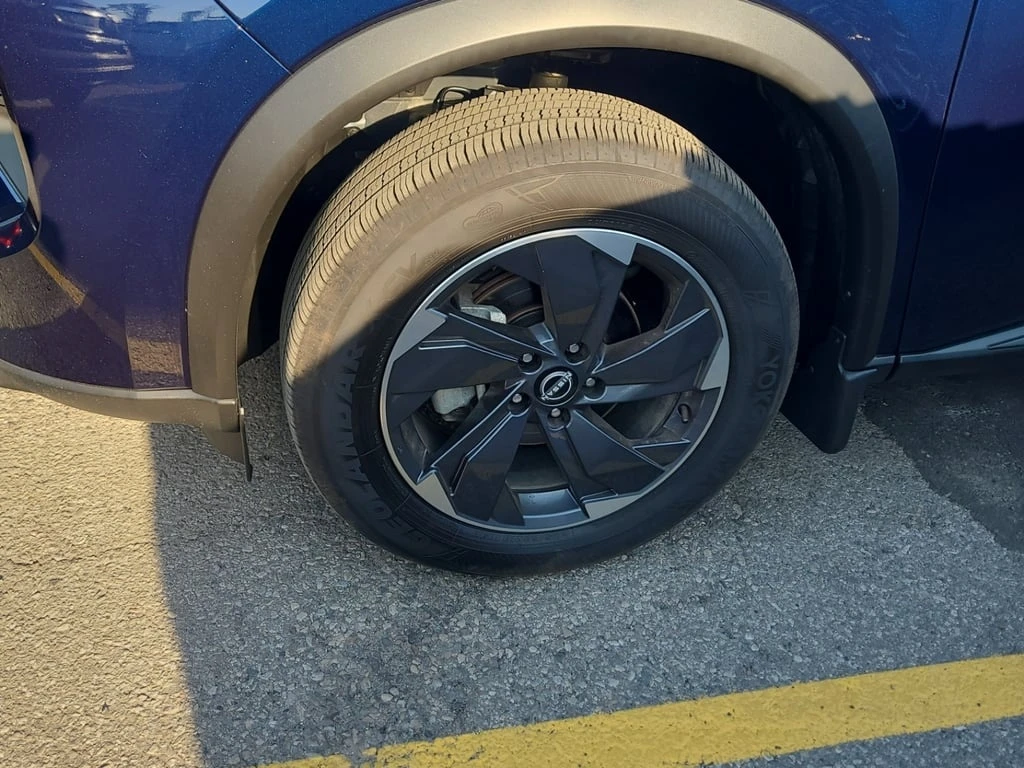 Nissan Rogue * SV * CARFAX *  - изображение 6