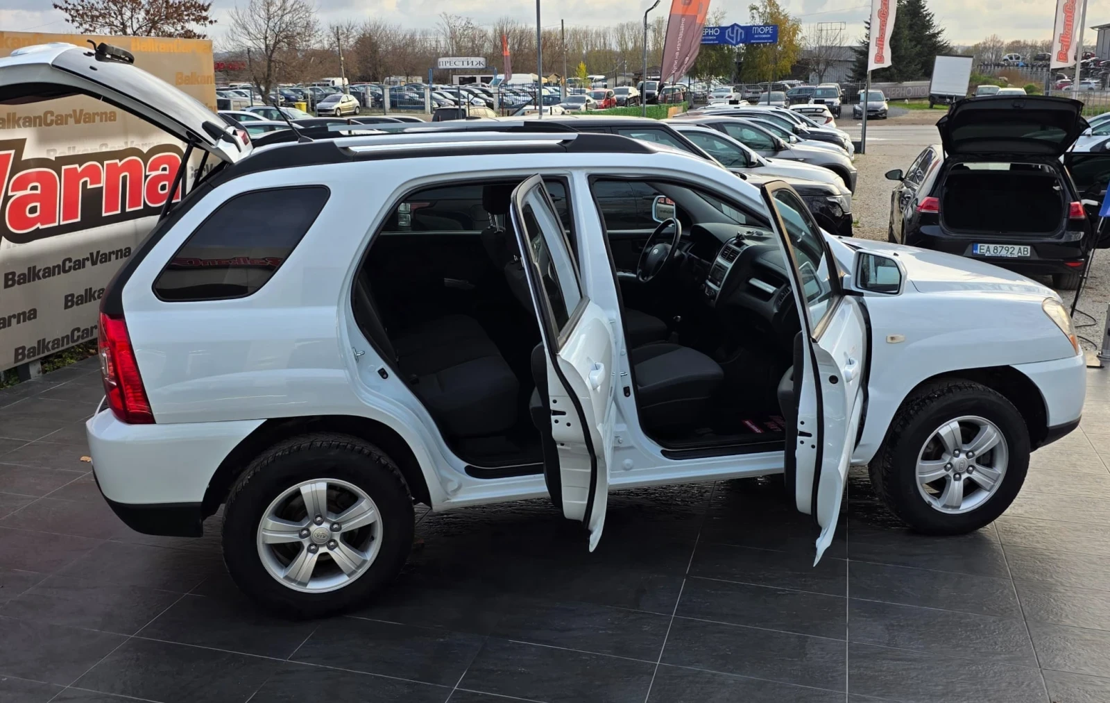 Kia Sportage 2.0i 16V 4WD ACTIVE 174хил.км! - изображение 6