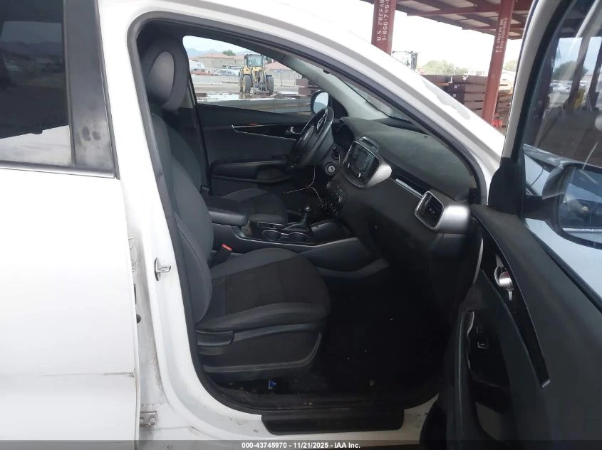 Kia Sorento 2.4L I-4 DI, DOHC, VVT, 185HP Front Wheel Drive | Mobile.bg � ����������� 12