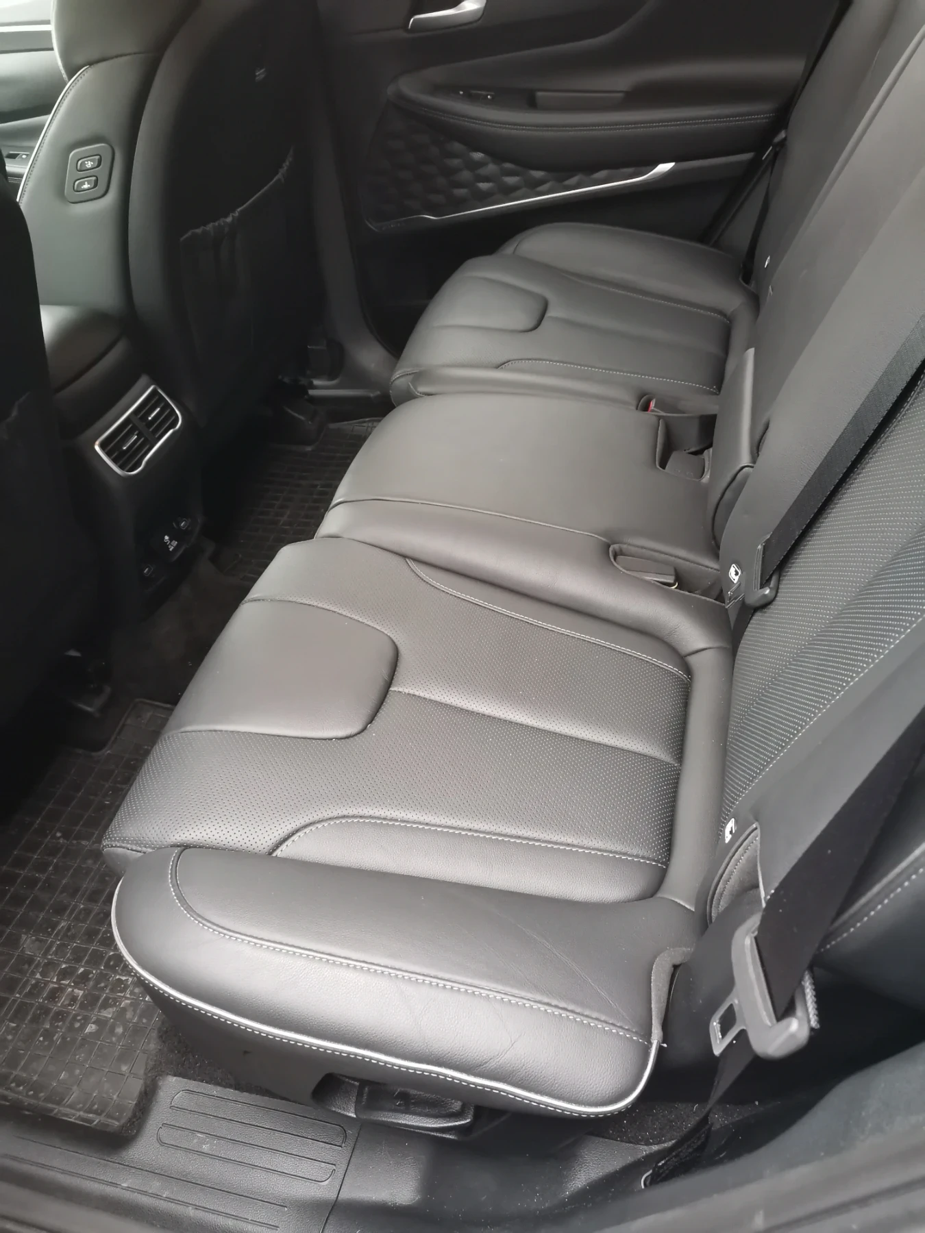 Hyundai Santa fe 2.2 CRDI, снимка 10 - Автомобили и джипове - 53572887