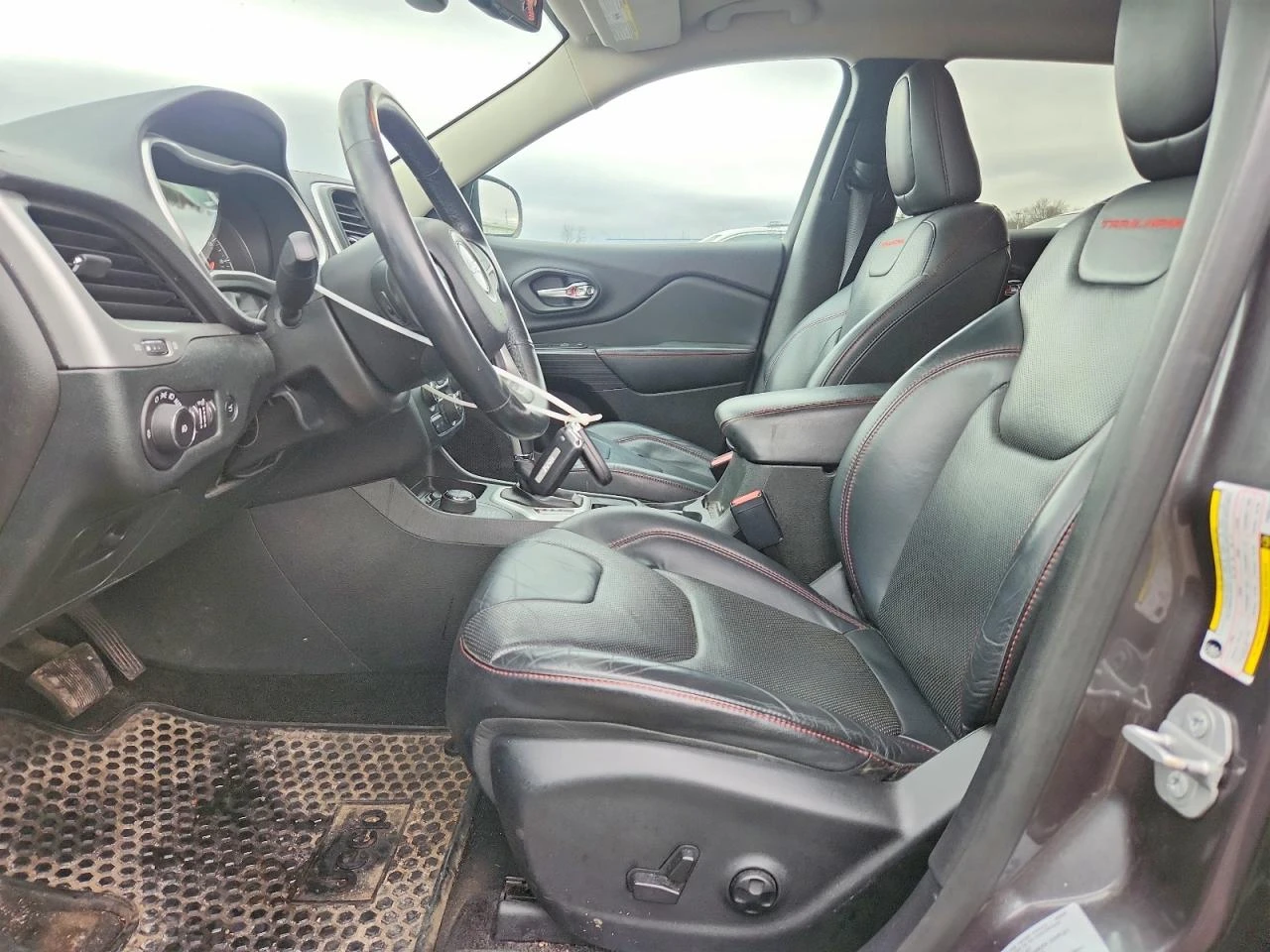 Jeep Cherokee TRAILHAWK, снимка 7 - Автомобили и джипове - 53992957