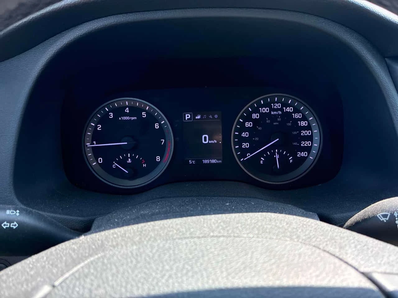 Hyundai Tucson * Premium * ПОДГРЕВ * КАМЕРА * ПАМЕТ, снимка 8 - Автомобили и джипове - 54150562