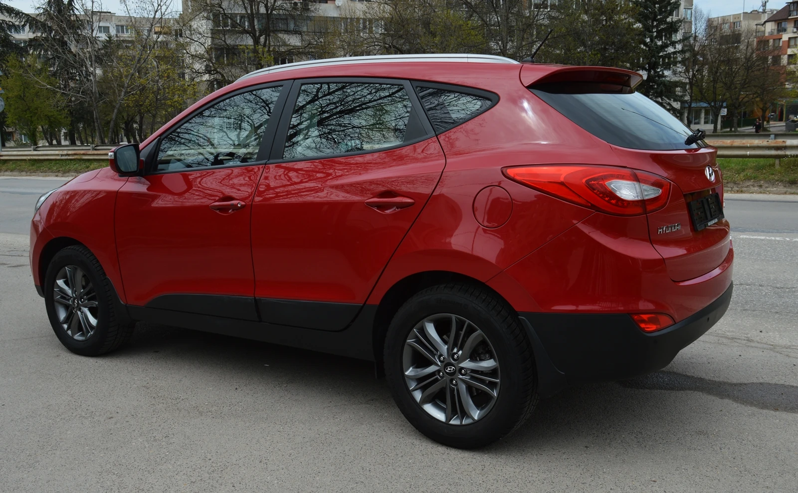 Hyundai IX35 2.0GDI 4X4 AUTOMAT - ШВЕЙЦАРИЯ, снимка 6 - Автомобили и джипове - 54217670