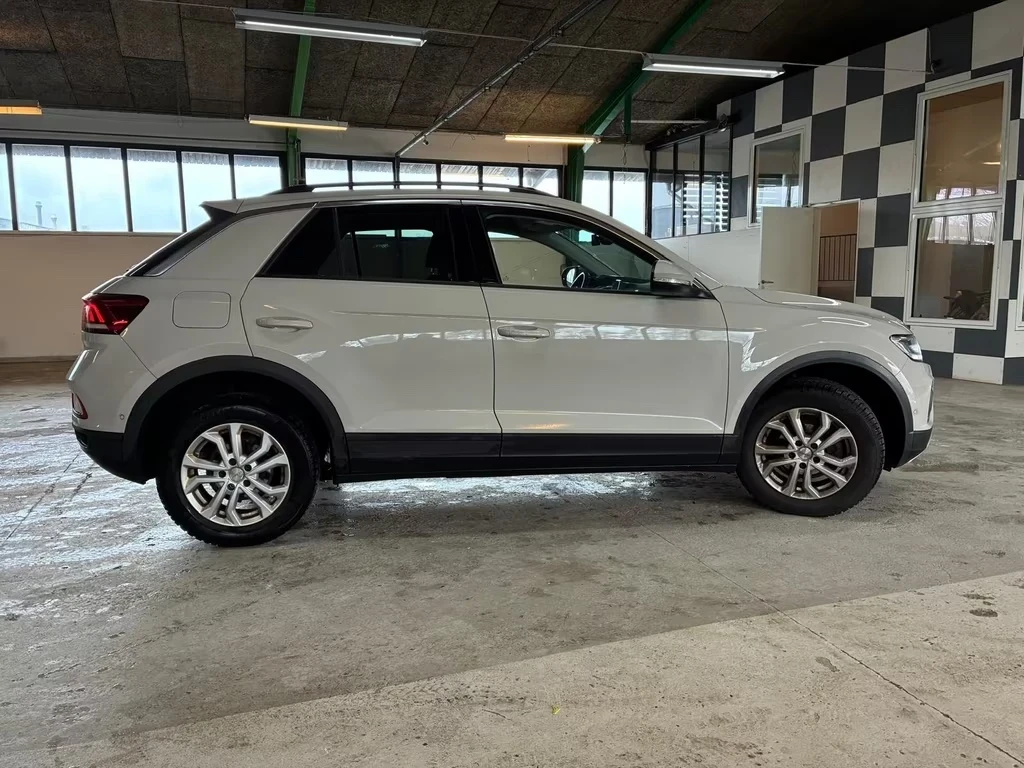 VW T-Roc Life 1, 5TSI EVO 150HK DSG7 dK, снимка 16 - Автомобили и джипове - 54309636