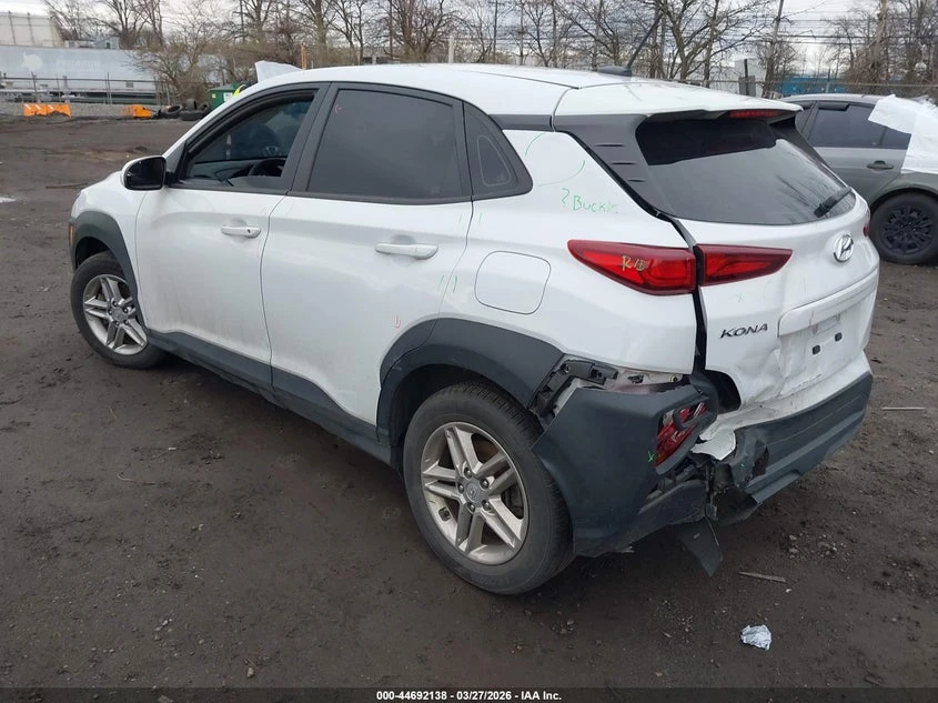 Hyundai Kona 2.0l Se, снимка 3 - Автомобили и джипове - 54619330