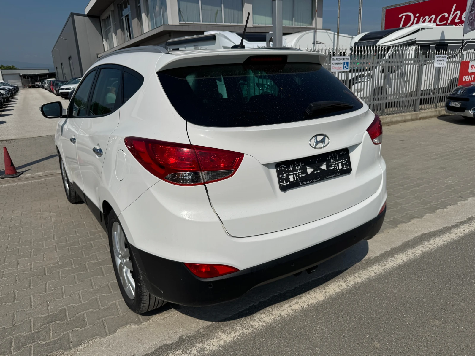 Hyundai IX35 2.0 AUTOMAT, снимка 5 - Автомобили и джипове - 54817279