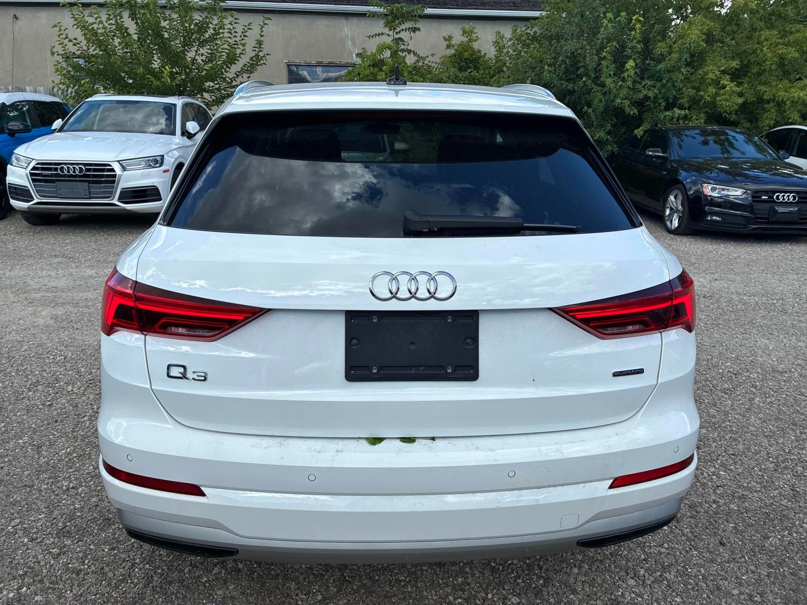 Audi Q3 QUATTRO * ГЛАВНО ПРЕДСТАВИТЕЛСТВО НА VOLKSWAGEN* , снимка 5 - Автомобили и джипове - 56062807
