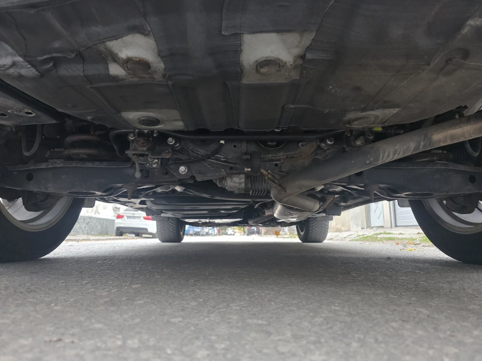 Toyota Rav4 FULL SERVICE IN TOYOTA 4�4 ���� ������ �������  | Mobile.bg � ����������� 14