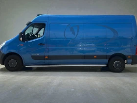 ������ Renault Master
