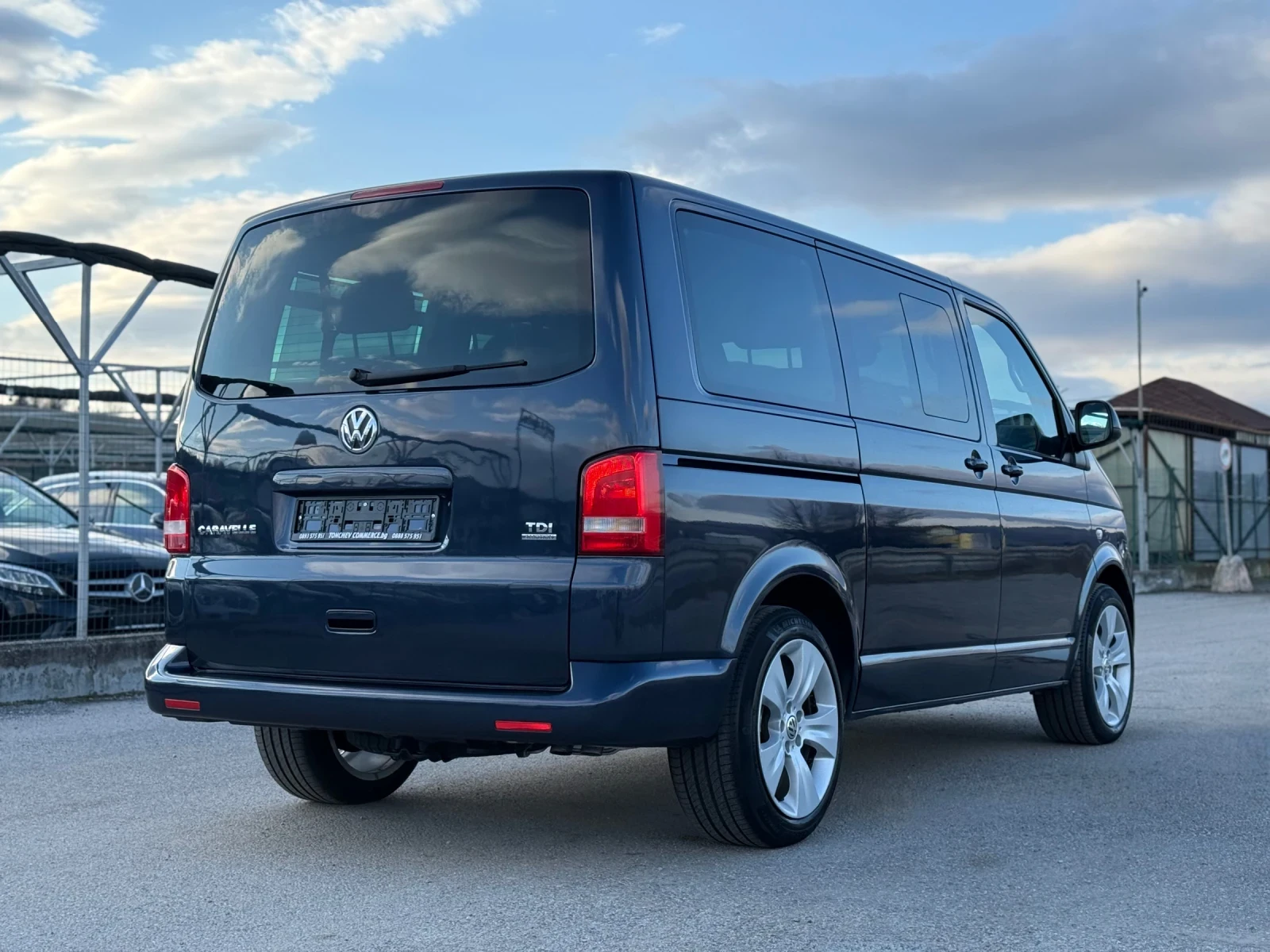 VW Caravelle 2.0-TDI-8+ 1-TOP-4x4-4-MOTION-EURO-5A-6-speed-NEW - изображение 6