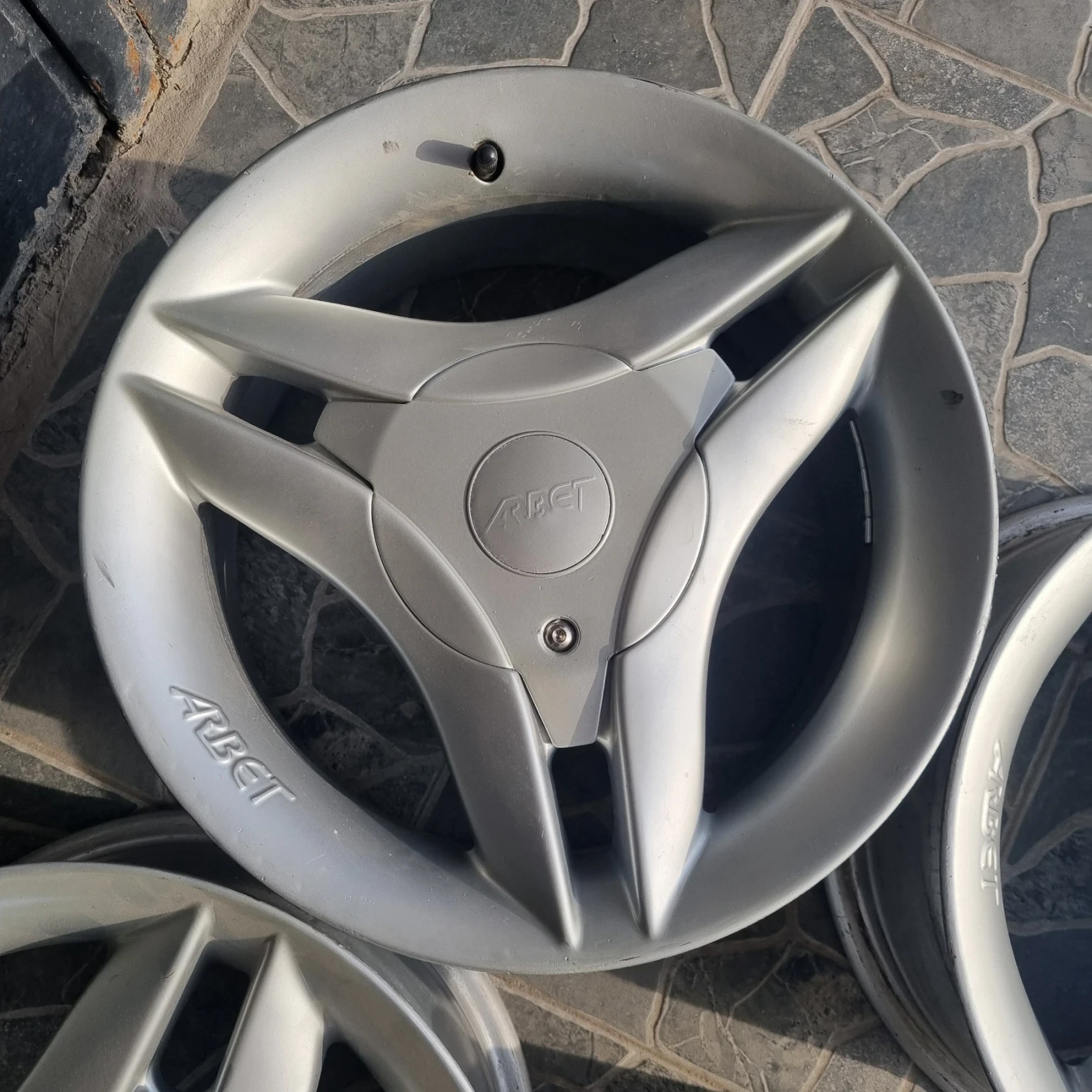 ������ | Mobile.bg � ����������� 5