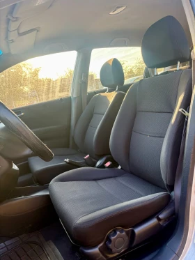 Honda Civic 1.6i Automat, снимка 9