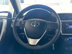 Toyota Auris, снимка 11