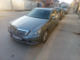 Mercedes-Benz E 220, снимка 3