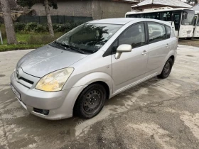 Toyota Corolla verso 2.2 136кс, снимка 1