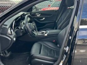 Mercedes-Benz C 300 4MATIC Sedan* CARFAX* ПАНО * 360, снимка 7 - Автомобили и джипове - 53683020