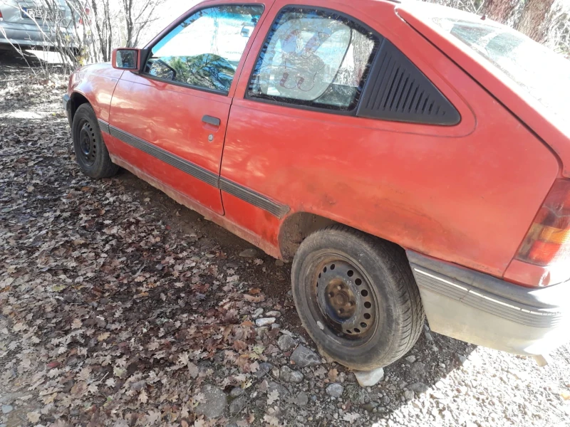 Opel Kadett E, снимка 3 - Автомобили и джипове - 48102747