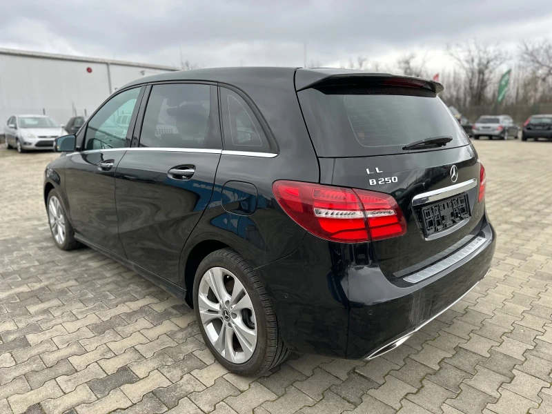 Mercedes-Benz B 250 4matic , снимка 8 - Автомобили и джипове - 49000037