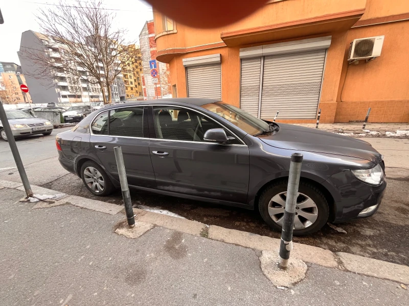 Skoda Superb, снимка 3 - Автомобили и джипове - 49245839