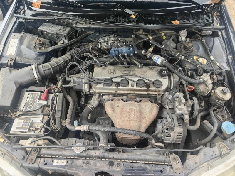 Honda Accord 2.0, снимка 5 - Автомобили и джипове - 51975093