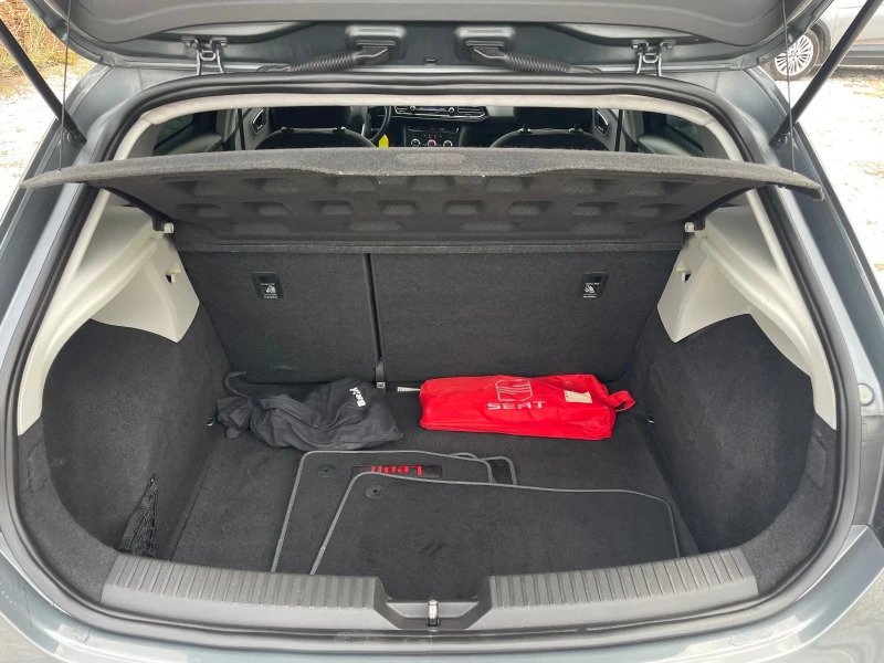 Seat Leon, снимка 10 - Автомобили и джипове - 52142443