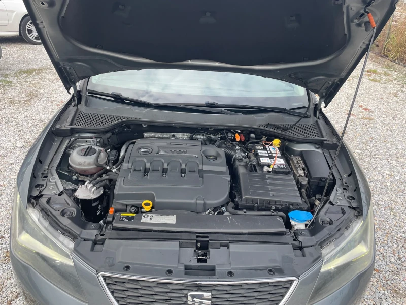 Seat Leon, снимка 11 - Автомобили и джипове - 52142443