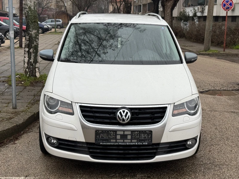 VW Touran НОВ ВНОС 2009Г.. 1.9 ТДИ